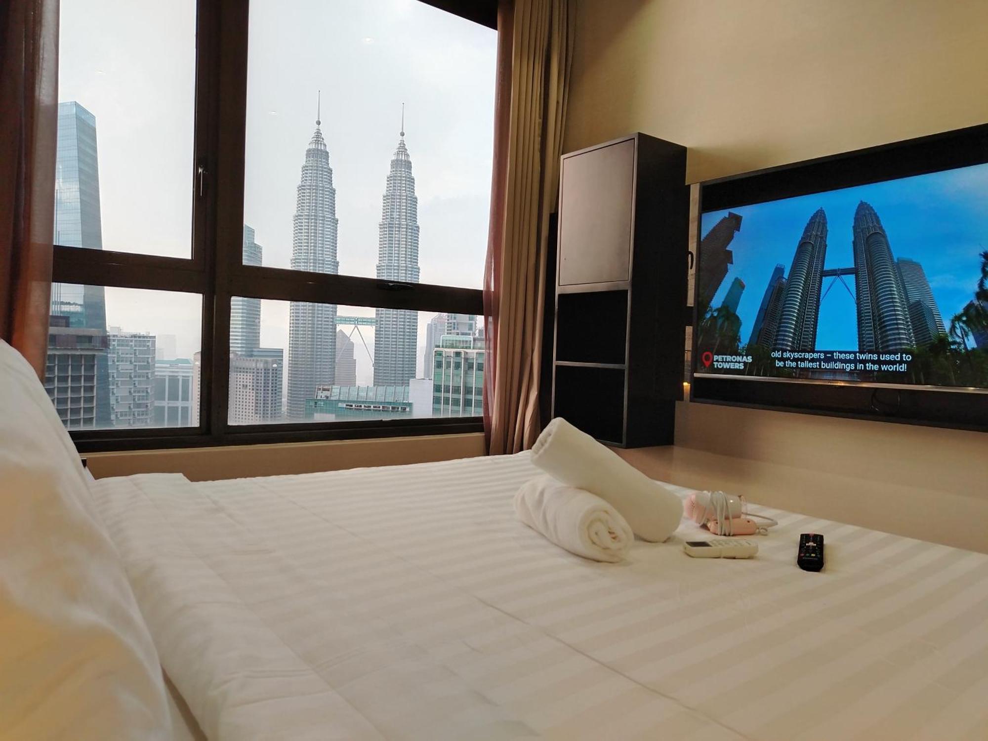 8 Kia Peng Suites Klcc By Luna Kuala Lumpur Exterior photo